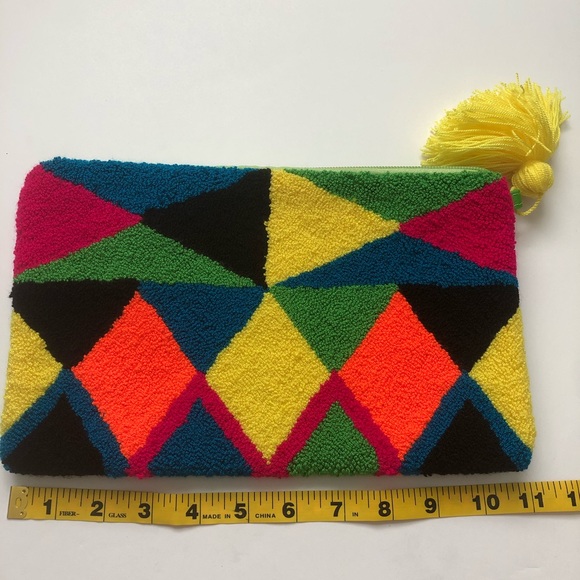 Authentic Colombian Wayuu Handmade Clutch - Picture 5 of 8